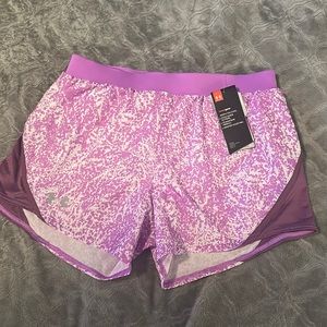 Under armour heat gear loose workout shorts size small nwt